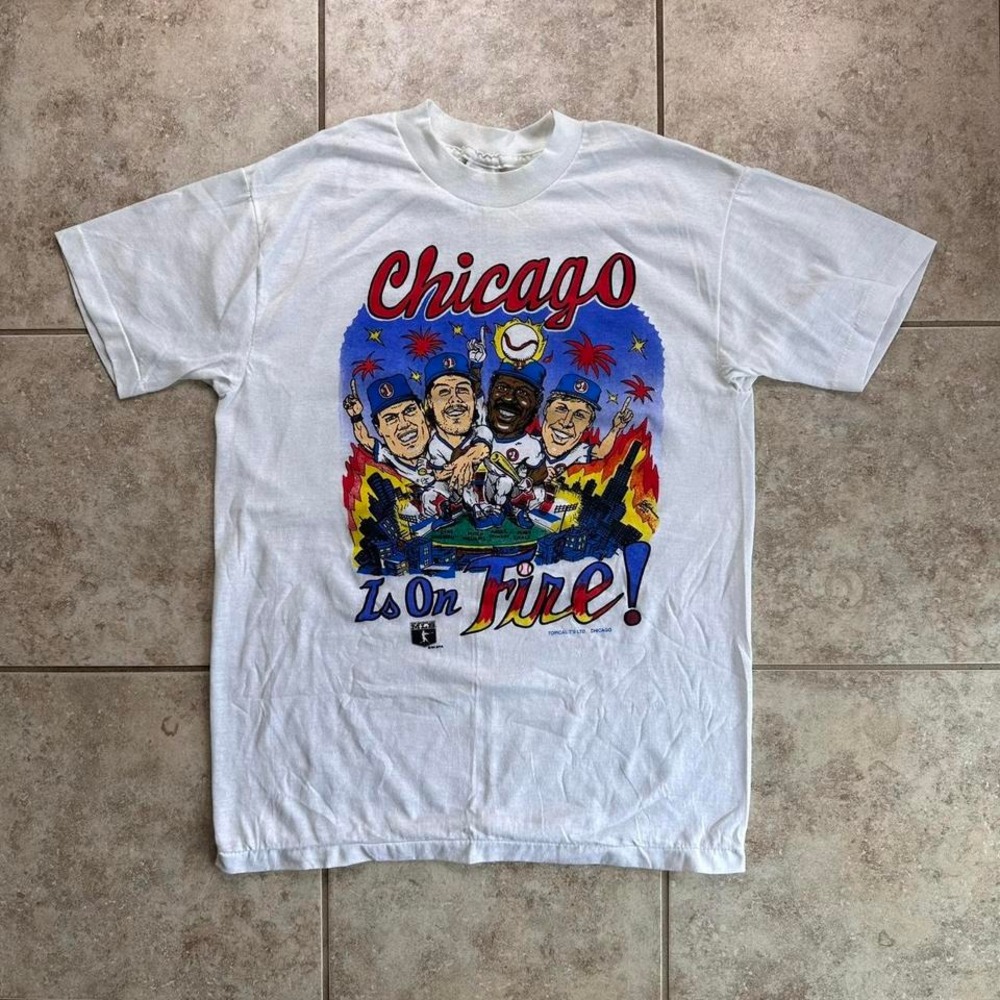 Vintage 90s MLB Chicago Cubs Chicago is on Fire T-shirt Sandberg Williams Dawson